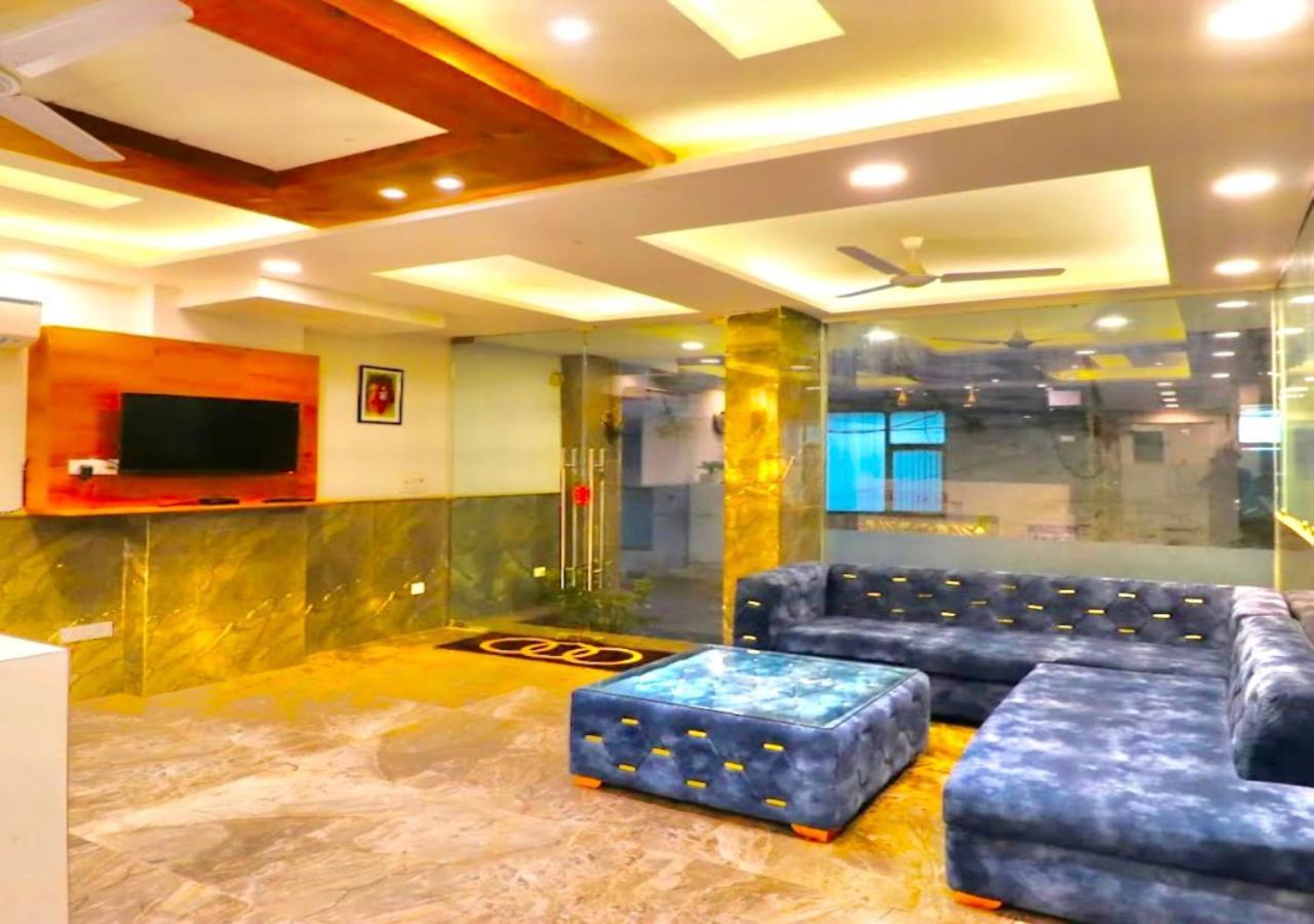Hotel Galaxy Inn Near Delhi International Airport 新德里 外观 照片